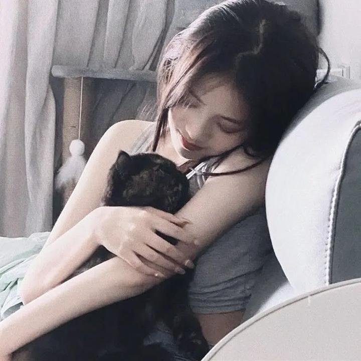 通灵少女奇遇记